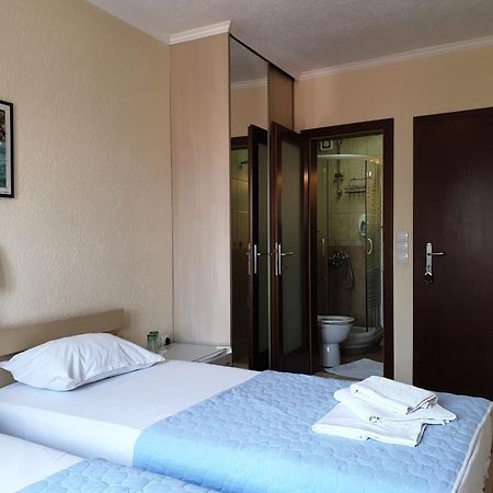 Hotel Pelikan Virpazar Bagian luar foto