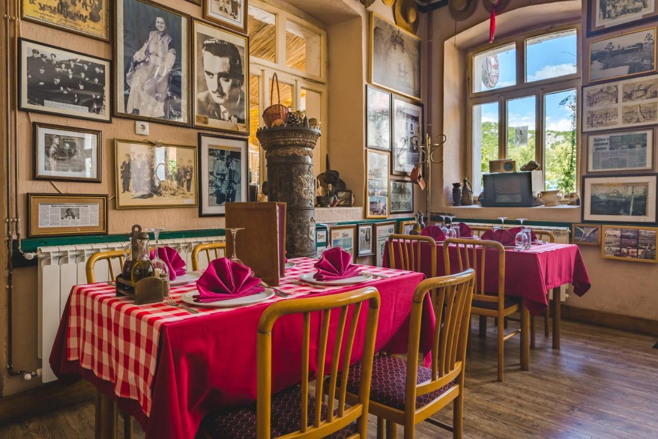 Hotel Pelikan Virpazar Bagian luar foto