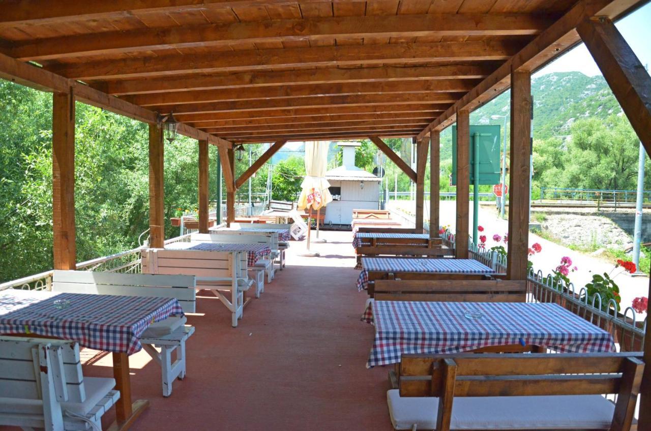 Hotel Pelikan Virpazar Bagian luar foto