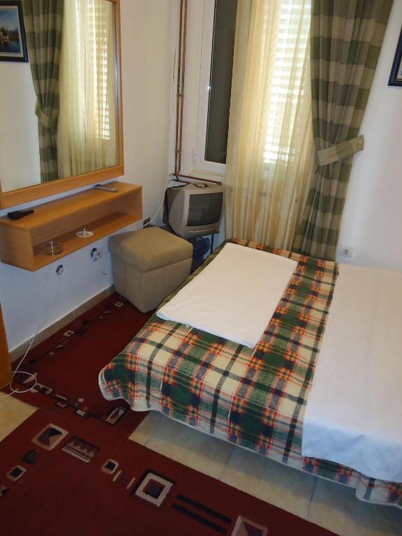 Hotel Pelikan Virpazar Ruang foto